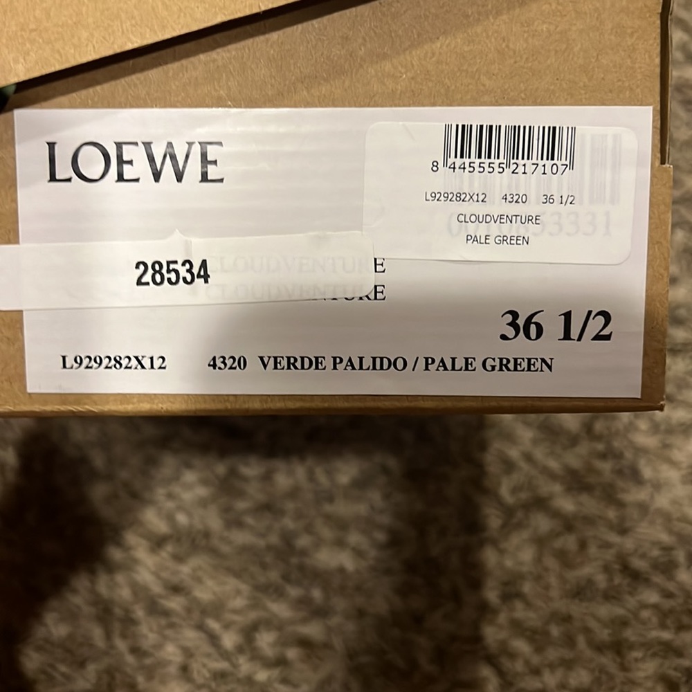 On x Loewe - Picture 3 of 7